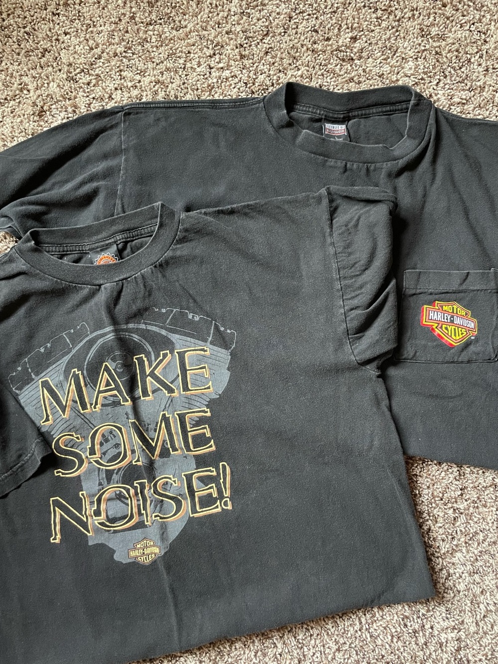 Lot of 2 Harley-Davidson T-Shirts Black Large / XL Vintage